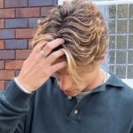 Raie au milieu homme