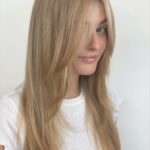 Frange rideau cheveux lisses