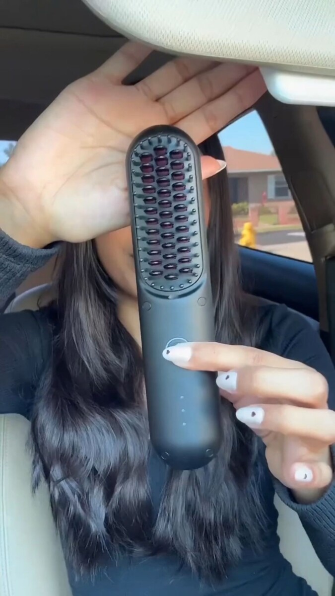 Modèle brosse lissante crépus