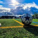 Comment bien s'équiper pour jouer au foot ?