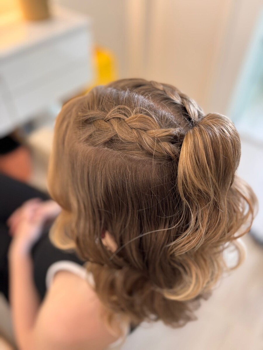 tresse enfant mariage longue tenue