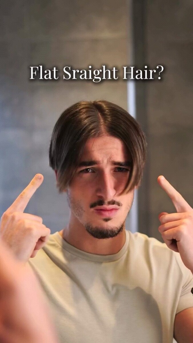 Style cheveux raides homme