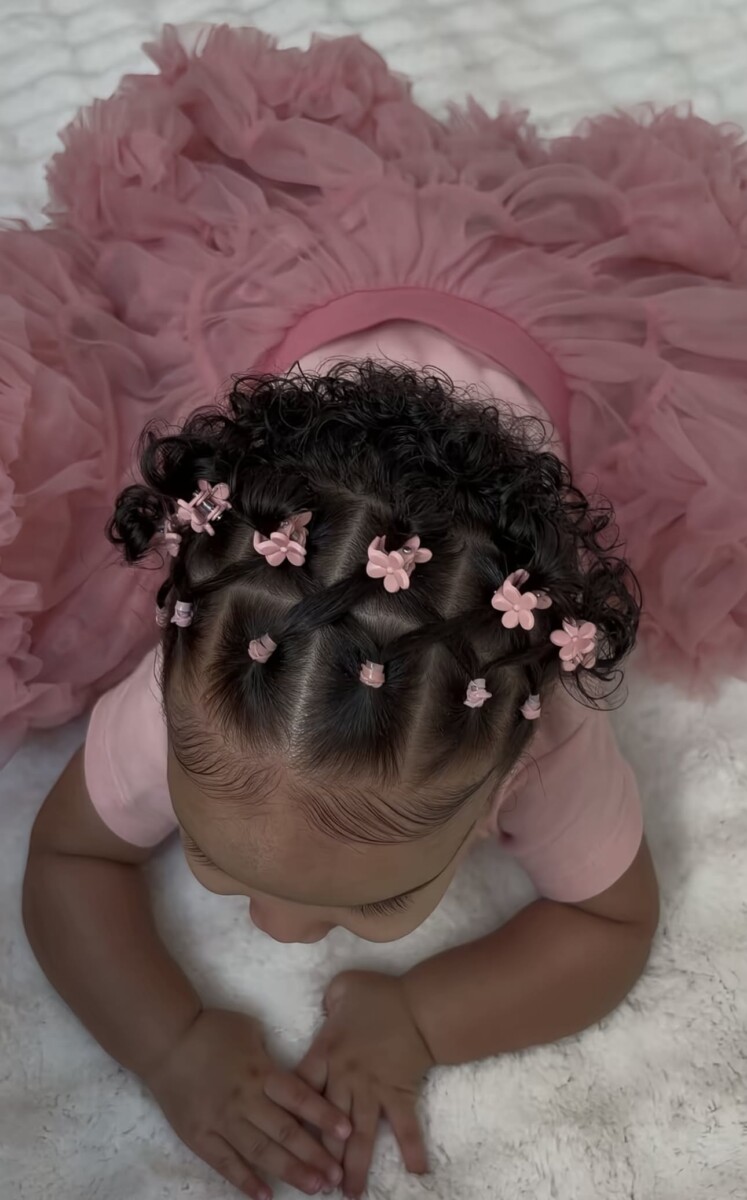 Coiffure enfant cheveux courts