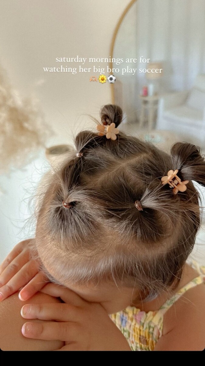 Coiffure enfant cheveux courts