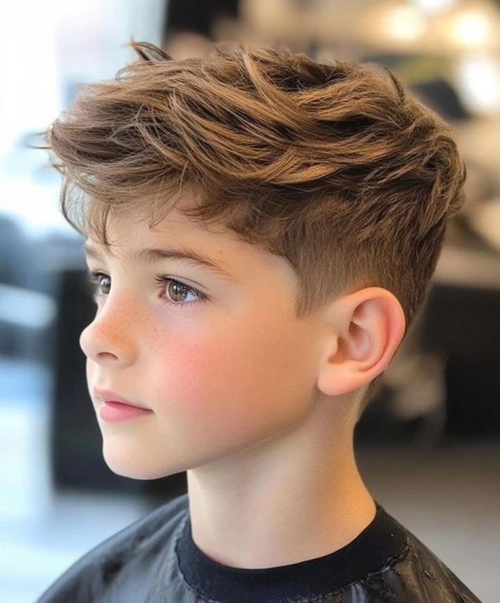 Style capillaire enfant moderne