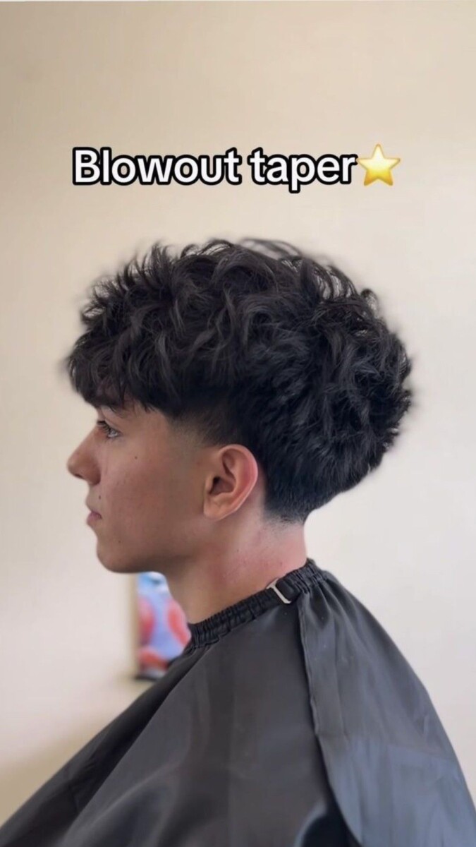Taper élégant cheveux lisses