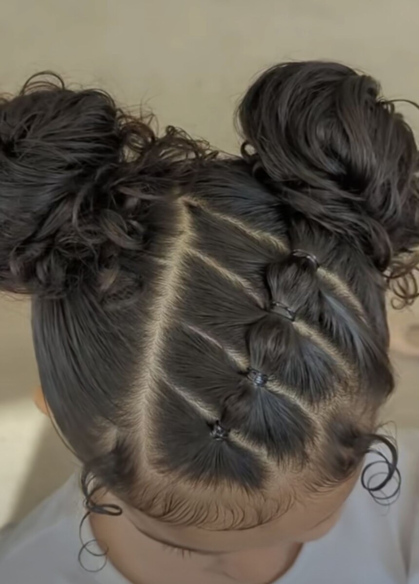 coiffure enfant cheveux courts