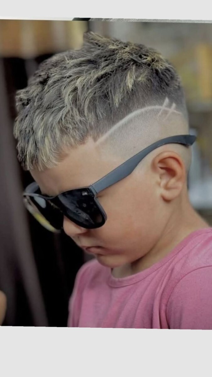 Coiffure garçon 6 ans stylée