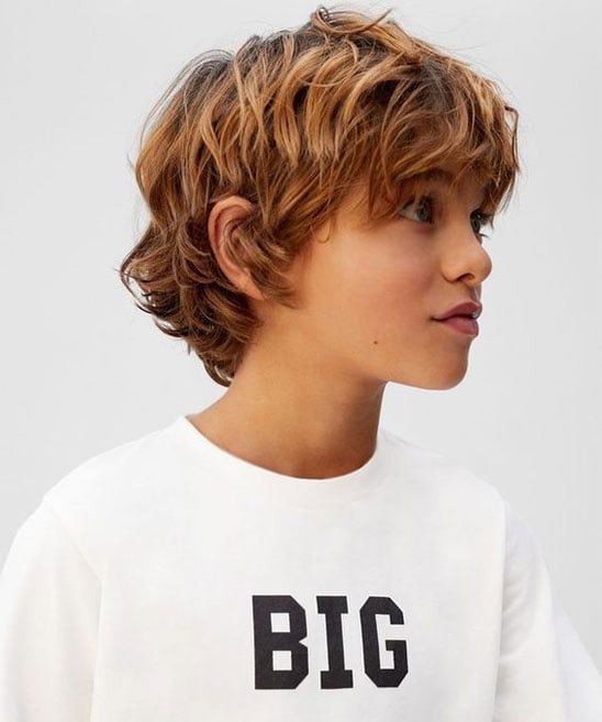 style cheveux longs garçon