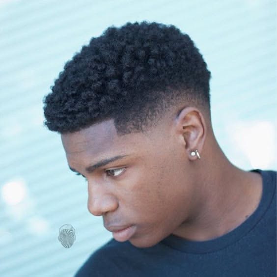 Technique dégradé cheveux afro