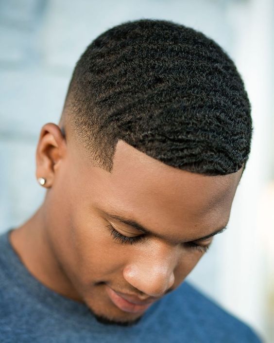 Technique dégradé cheveux afro