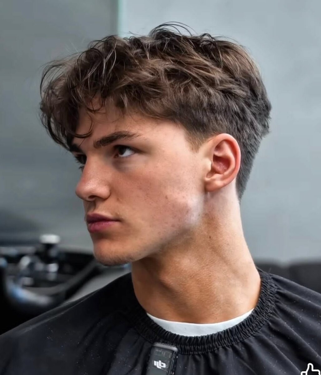 Coupe tendance garçon dessus long