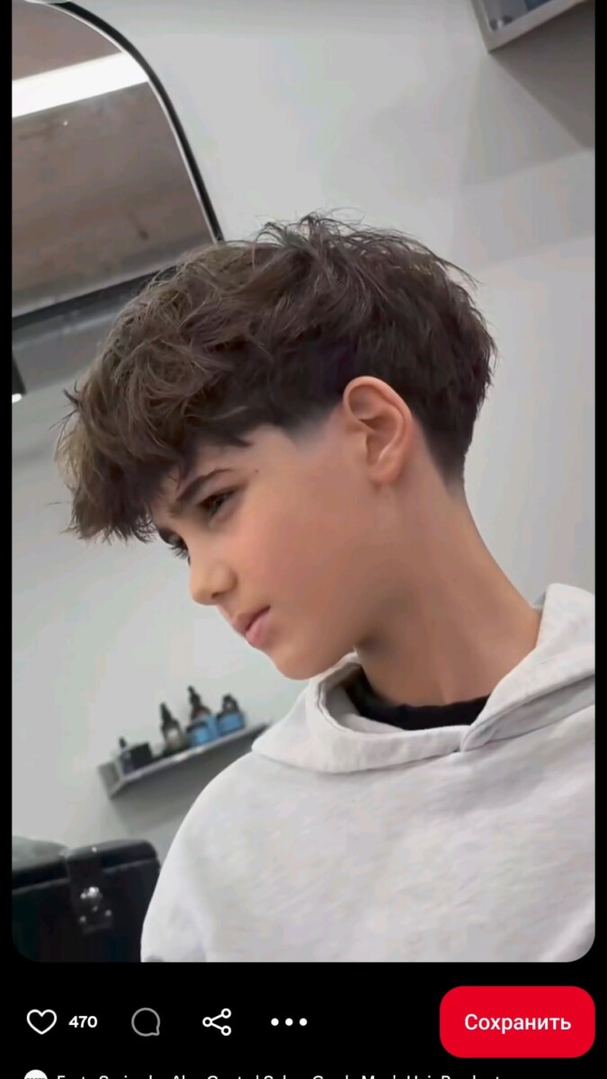 Coiffure garçon cheveux longs