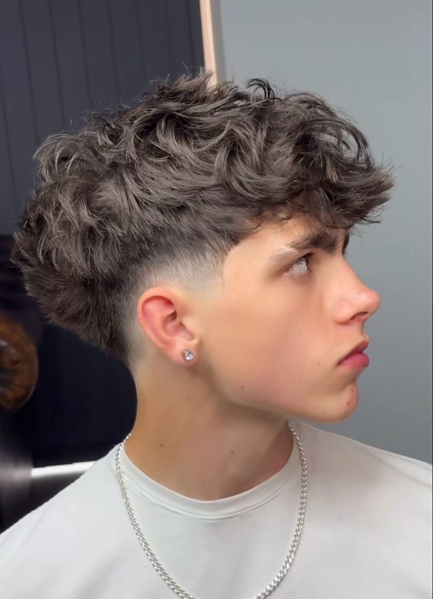 Look structuré garçon cheveux